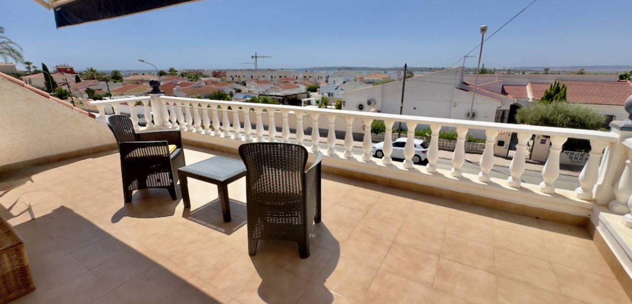 Herverkoop - Villa -
Ciudad Quesada