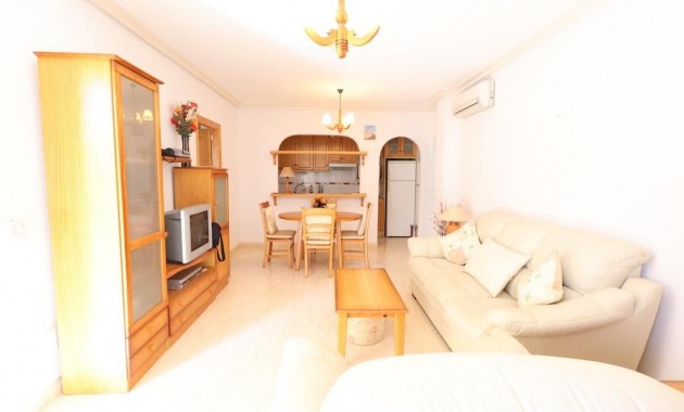 Venta - Bungalow -
Orihuela Costa - Punta Prima
