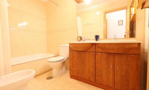 Venta - Bungalow -
Orihuela Costa - Punta Prima