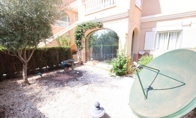 Venta - Bungalow -
Orihuela Costa - Punta Prima