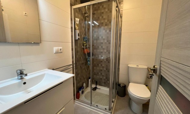 Venta - Bungalow -
Torrevieja - El limonar