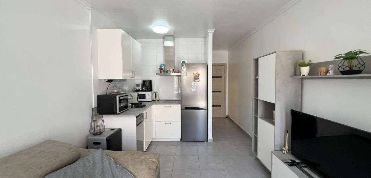 Venta - Bungalow -
Torrevieja - El limonar
