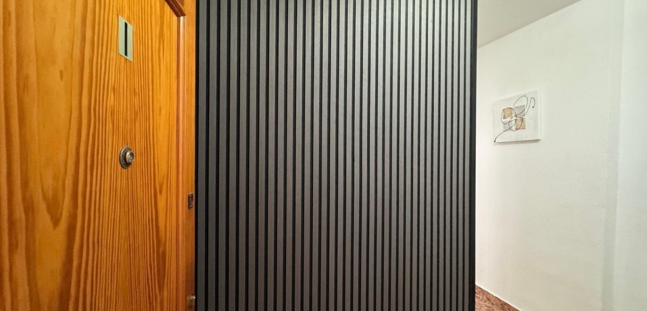 Herverkoop - Appartement / flat -
Torrevieja - torrevieja