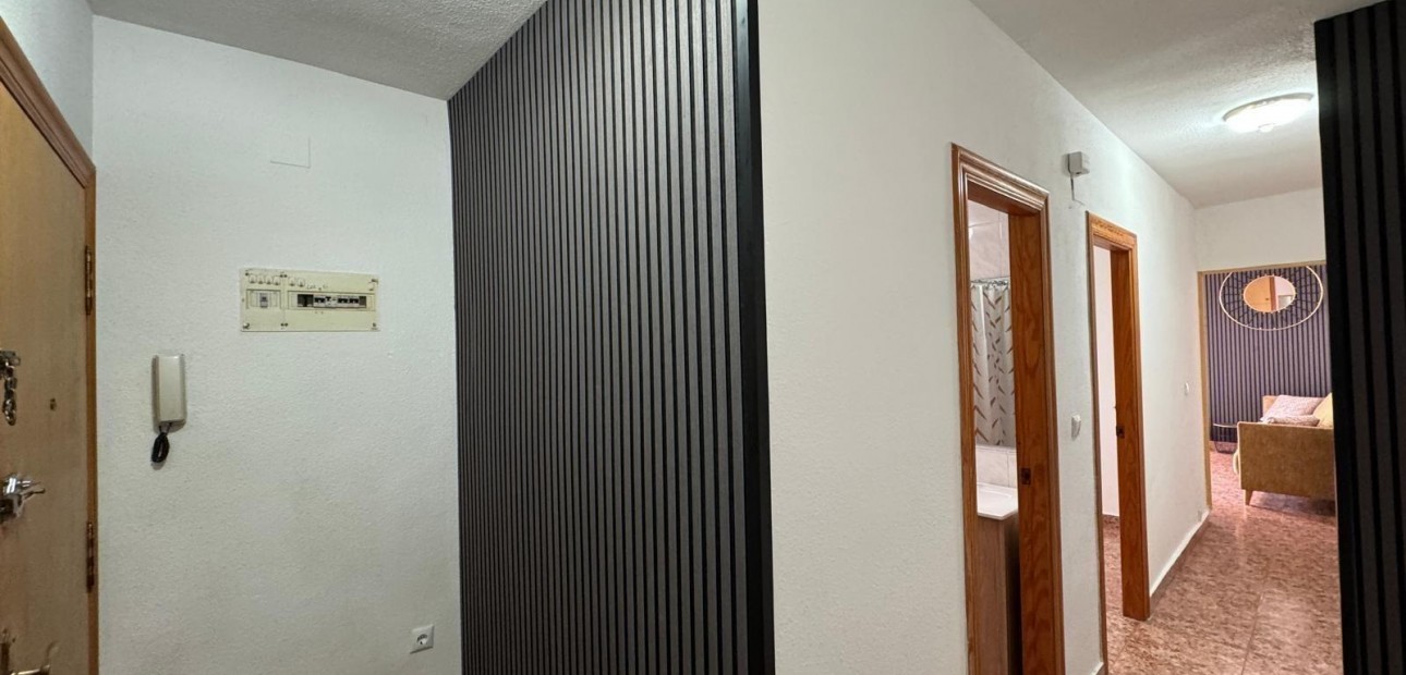 Herverkoop - Appartement / flat -
Torrevieja - torrevieja