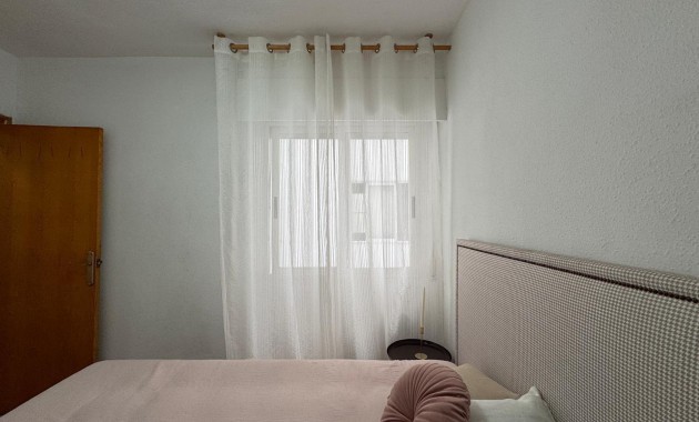 Herverkoop - Appartement / flat -
Torrevieja - torrevieja