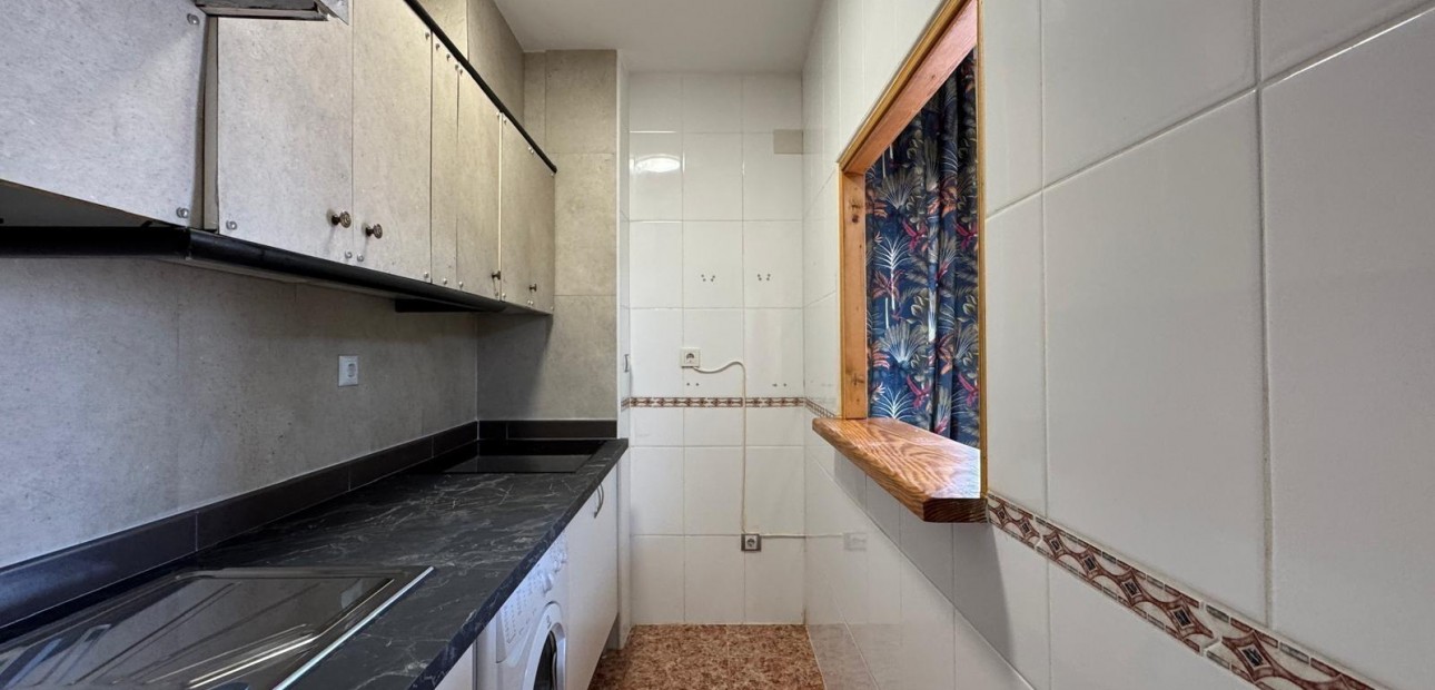 Herverkoop - Appartement / flat -
Torrevieja - torrevieja