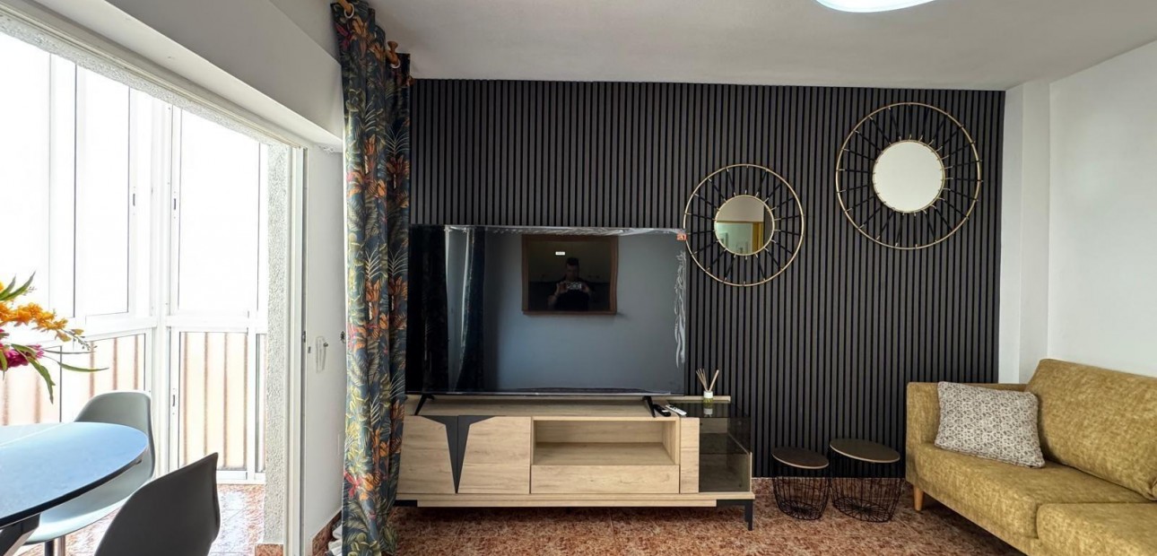 Herverkoop - Appartement / flat -
Torrevieja - torrevieja