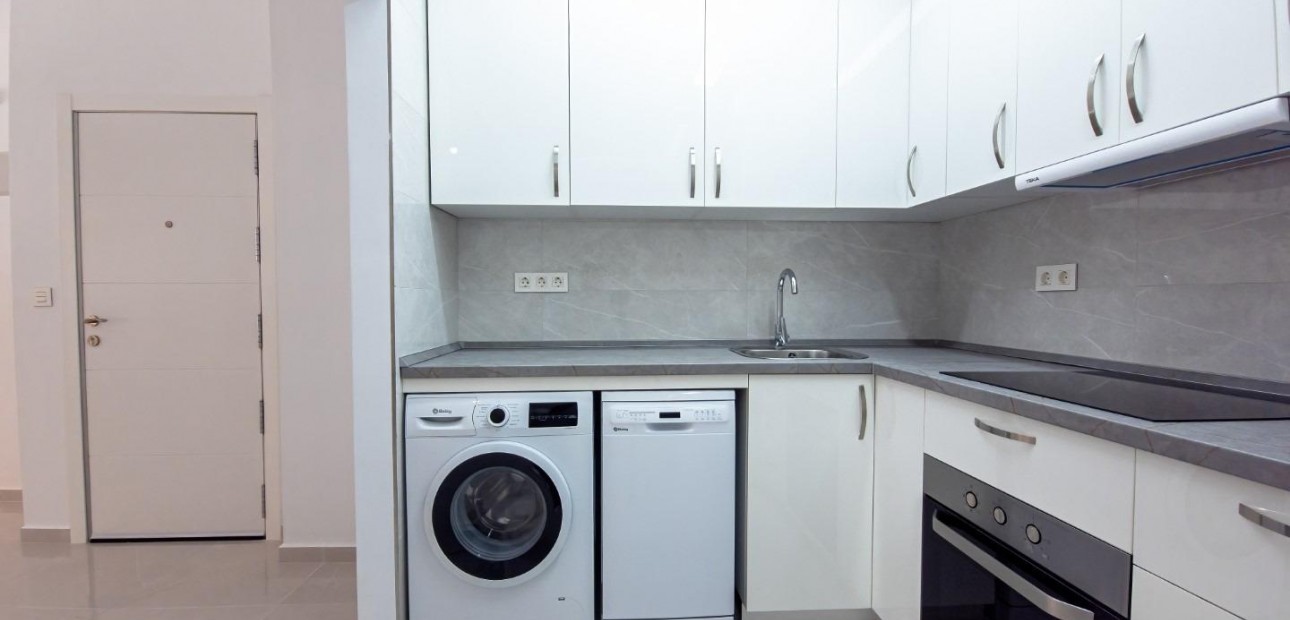 Venta - Apartamento / piso -
Torrevieja - Acequion