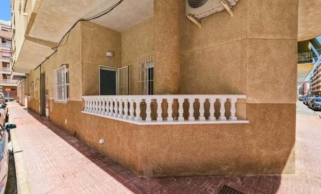 Venta - Apartamento / piso -
Torrevieja - Acequion