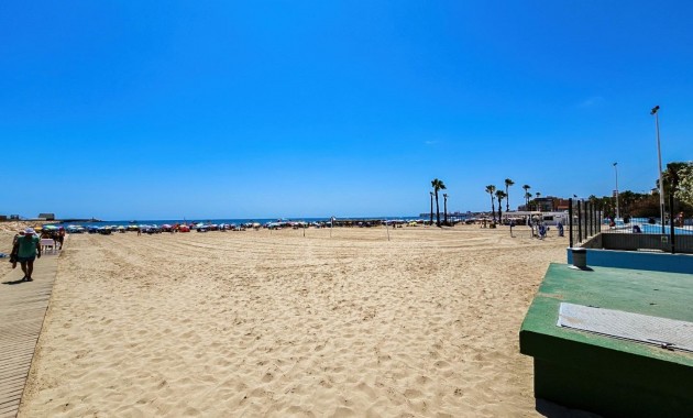 Venta - Apartamento / piso -
Torrevieja - Acequion
