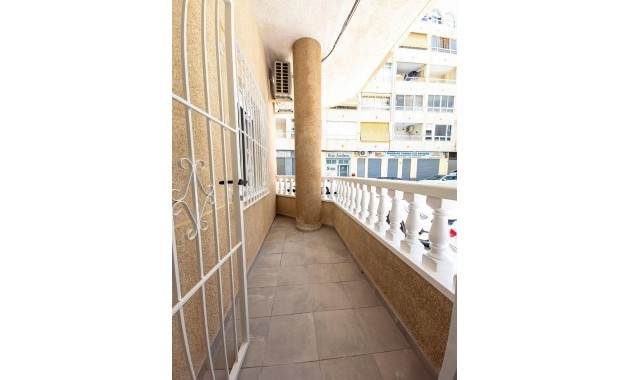 Venta - Apartamento / piso -
Torrevieja - Acequion