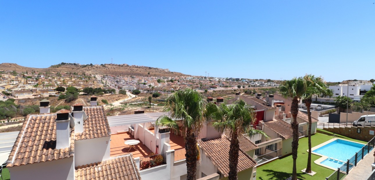 Venta - Adosado -
Benijofar - Benijofar - Village