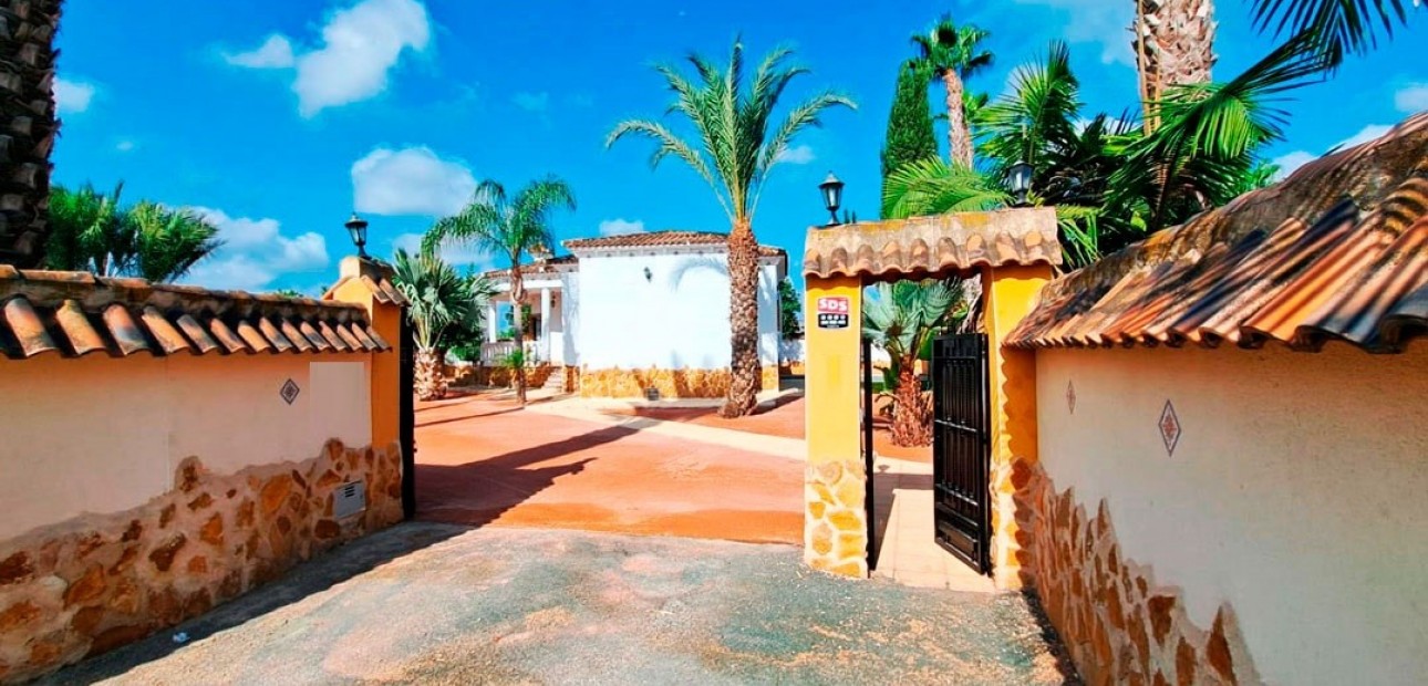 Venta - Country Property -
Catral - Catral - Country