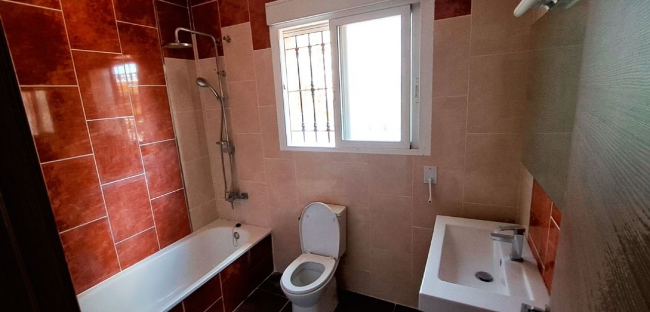Venta - Country Property -
Catral - Catral - Country