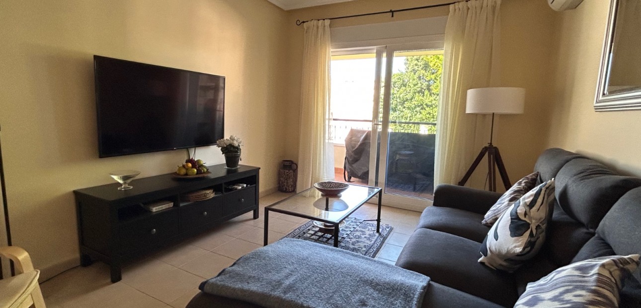 Venta - Apartamento / piso -
Jacarilla