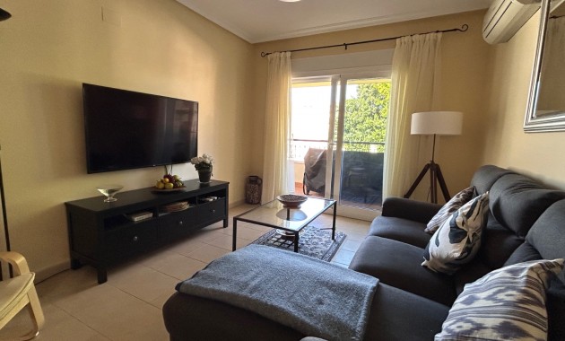Venta - Apartamento / piso -
Jacarilla