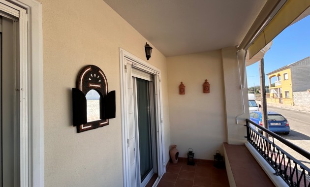 Venta - Apartamento / piso -
Jacarilla