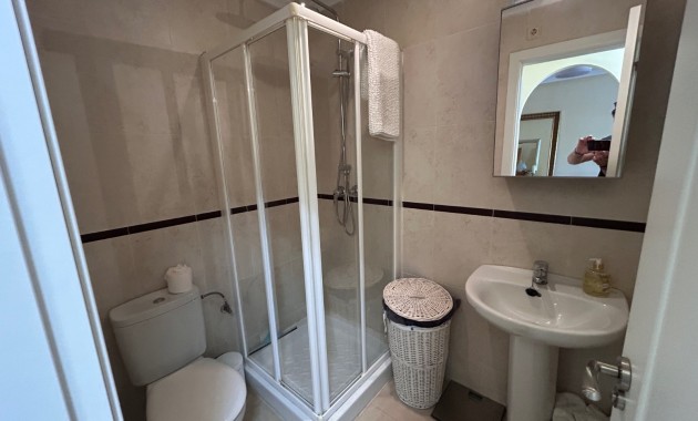Venta - Apartamento / piso -
Jacarilla