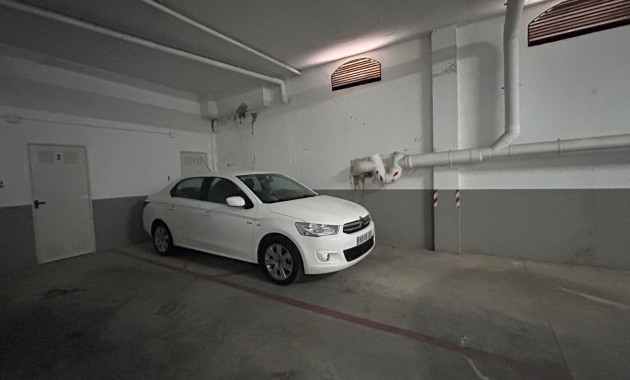 Venta - Apartamento / piso -
Jacarilla