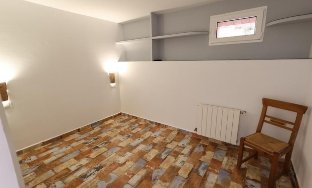 Herverkoop - Villa -
Orihuela Costa - Villamartin