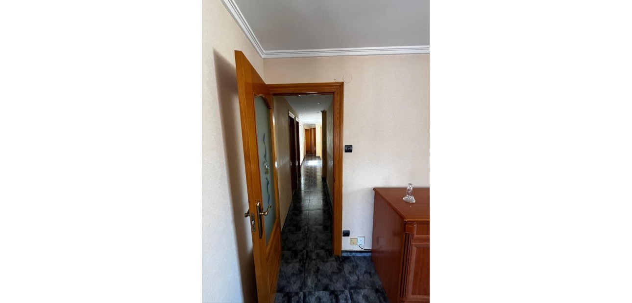 Venta - Apartamento / piso -
Santa Pola - Eroski