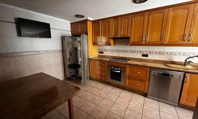 Venta - Apartamento / piso -
Santa Pola - Eroski
