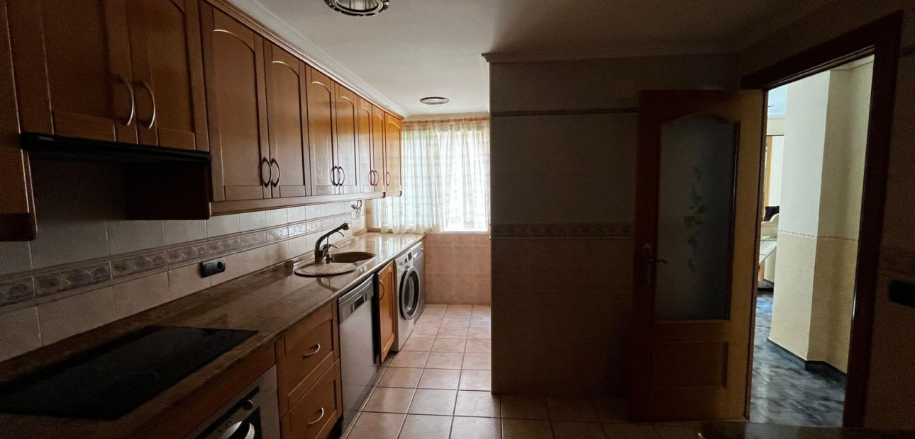 Venta - Apartamento / piso -
Santa Pola - Eroski