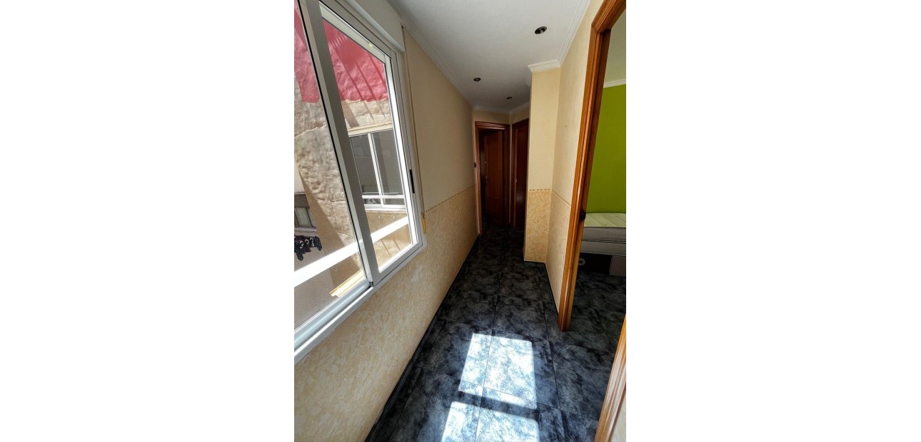 Venta - Apartamento / piso -
Santa Pola - Eroski