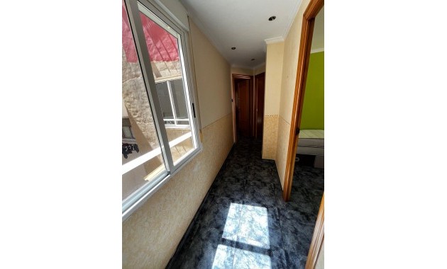 Venta - Apartamento / piso -
Santa Pola - Eroski