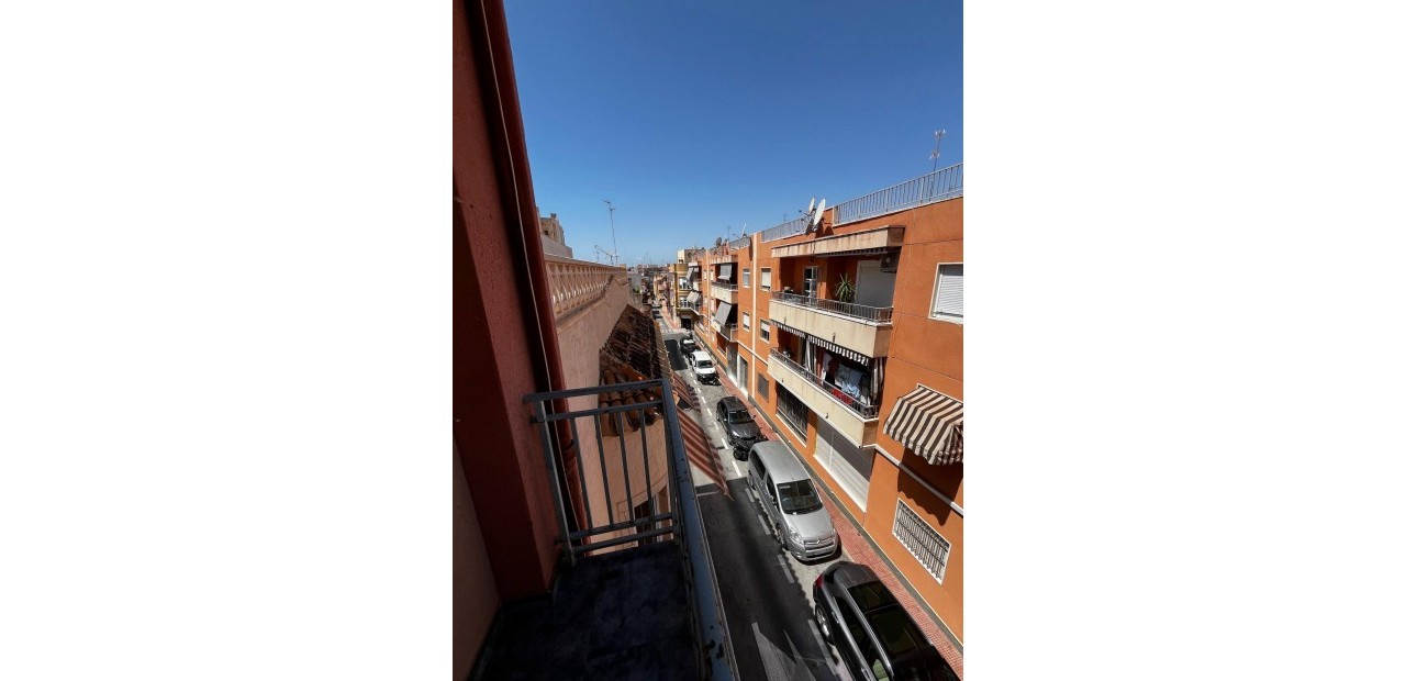 Venta - Apartamento / piso -
Santa Pola - Eroski