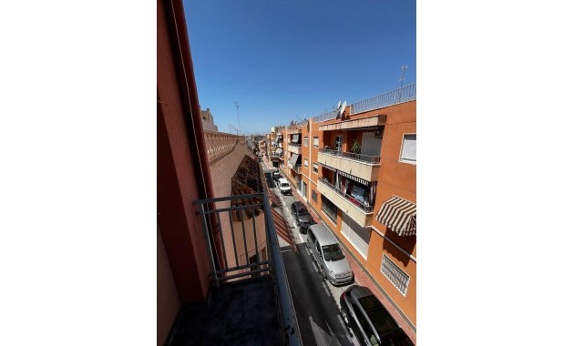 Venta - Apartamento / piso -
Santa Pola - Eroski