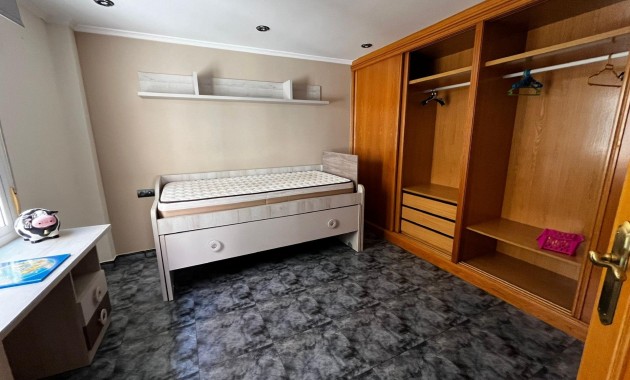 Venta - Apartamento / piso -
Santa Pola - Eroski