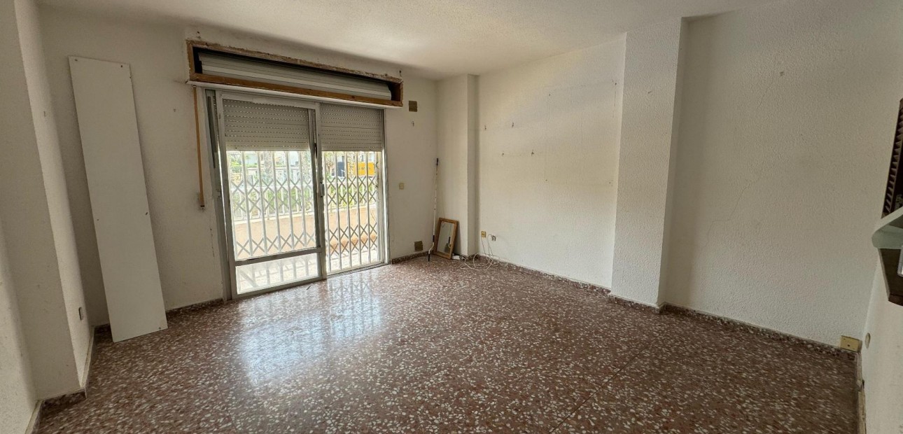 Venta - Apartamento / piso -
Orihuela Costa - Rocio del Mar