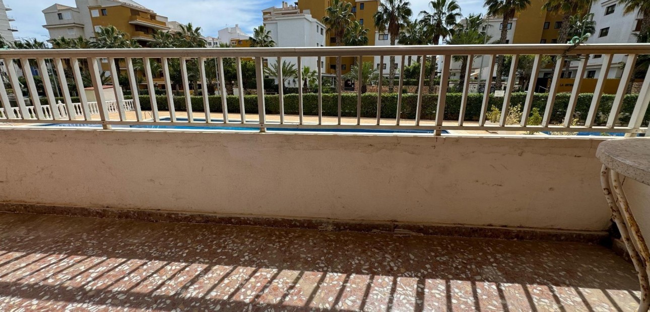 Venta - Apartamento / piso -
Orihuela Costa - Rocio del Mar