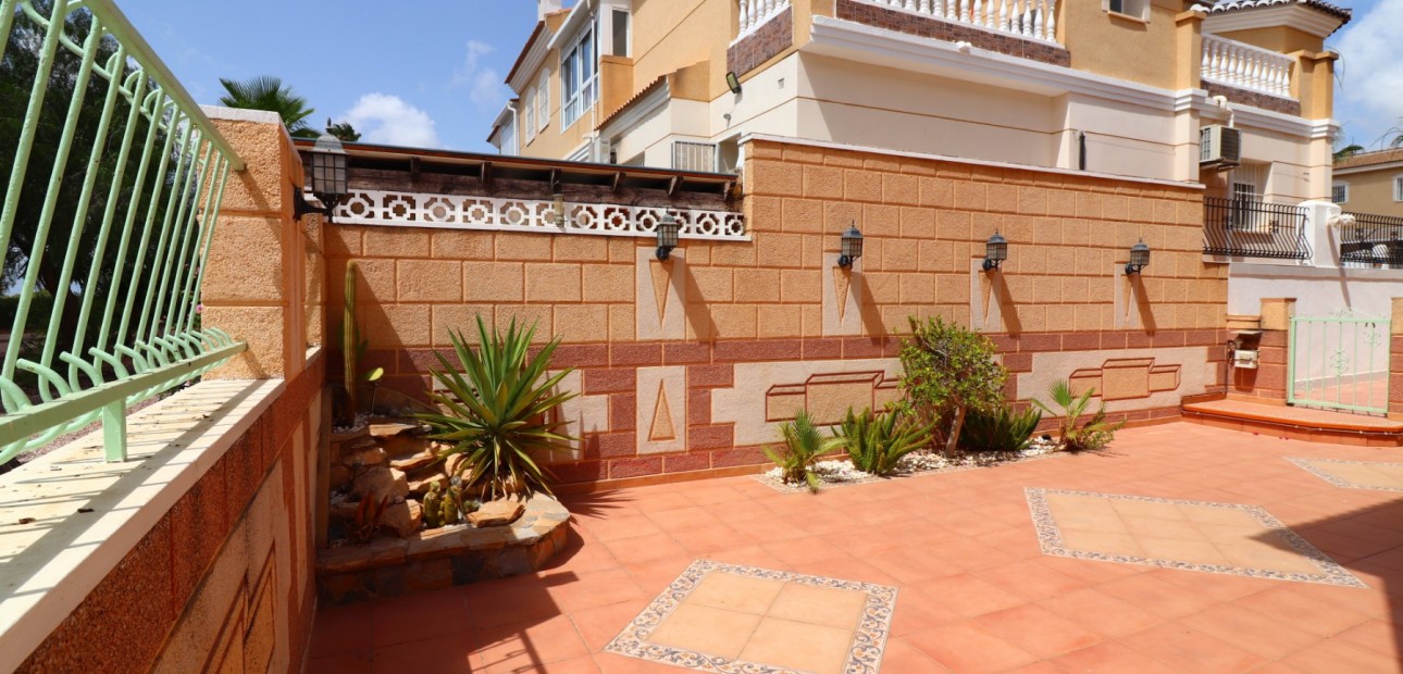 Venta - Adosado -
Benijofar - Monte Azul