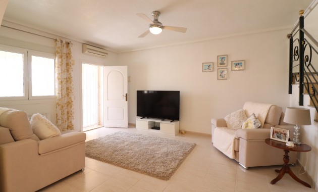 Venta - Adosado -
Benijofar - Monte Azul