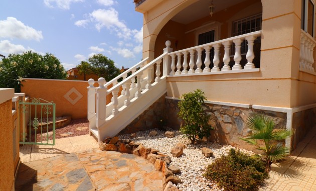 Venta - Adosado -
Benijofar - Monte Azul