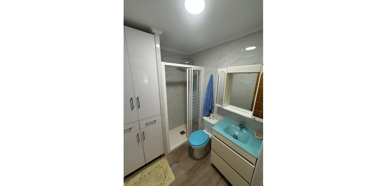 Herverkoop - Appartement / flat -
Torrevieja - torrevieja