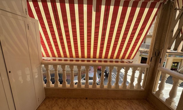 Herverkoop - Appartement / flat -
Torrevieja - torrevieja