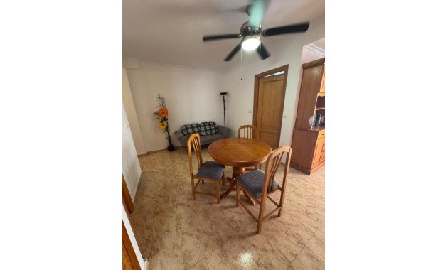 Herverkoop - Appartement / flat -
Torrevieja - torrevieja