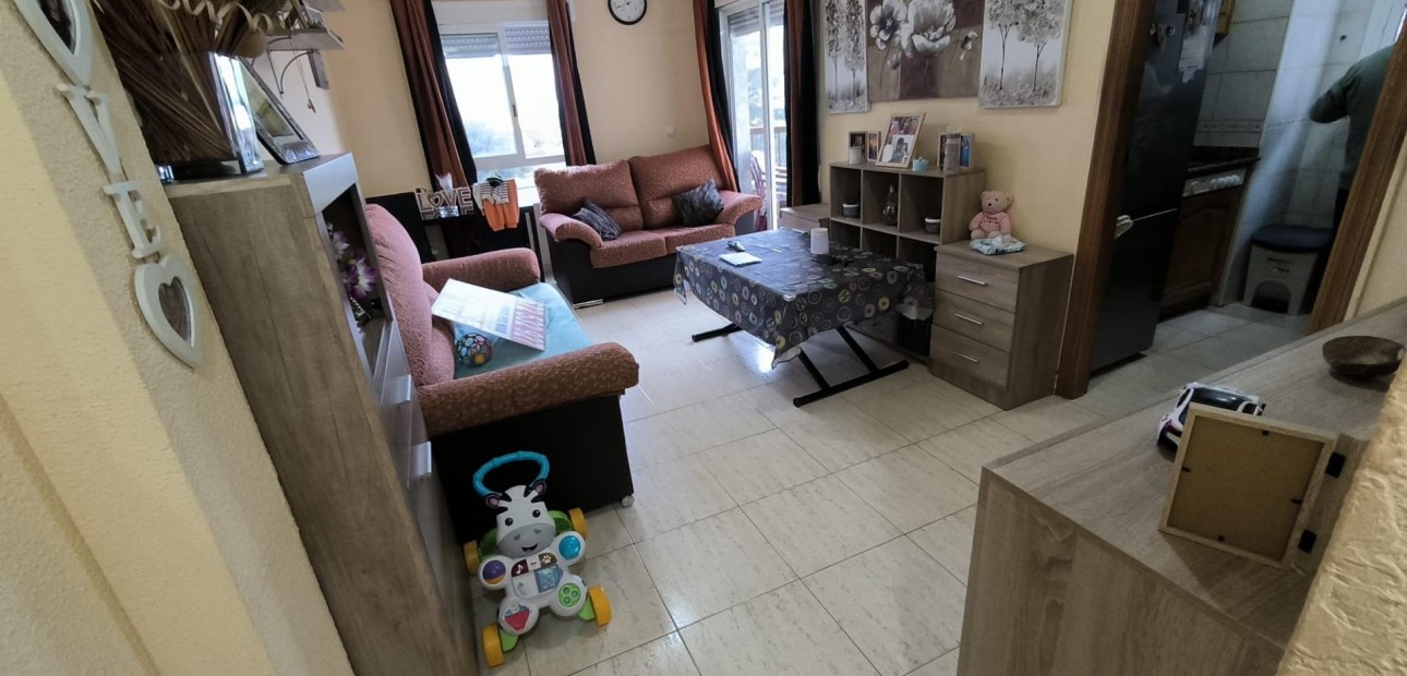 Venta - Apartamento / piso -
Torrevieja - La Siesta - El Salado - Torreta
