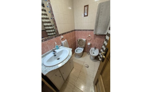 Venta - Apartamento / piso -
Torrevieja - La Siesta - El Salado - Torreta