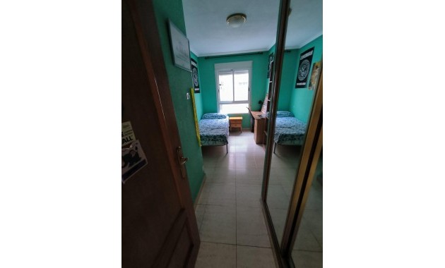 Venta - Apartamento / piso -
Torrevieja - La Siesta - El Salado - Torreta