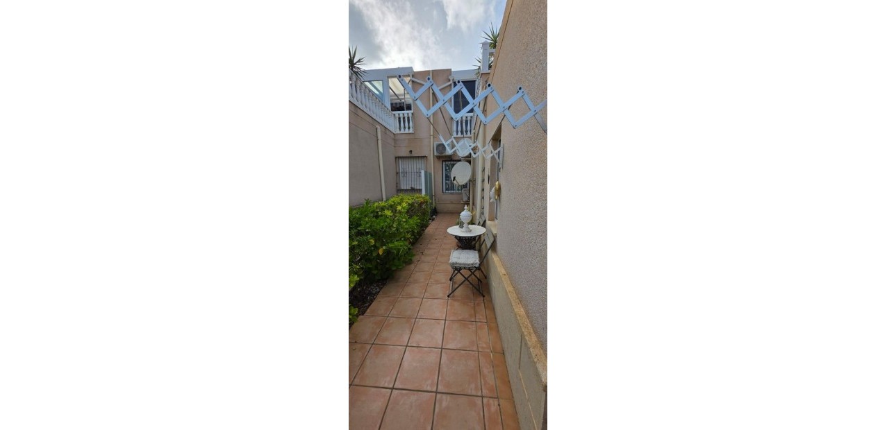 Venta - Bungalow -
Orihuela Costa - Lomas de Cabo Roig-Los Dolses