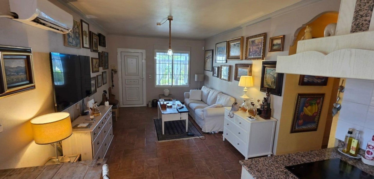 Venta - Bungalow -
Orihuela Costa - Lomas de Cabo Roig-Los Dolses
