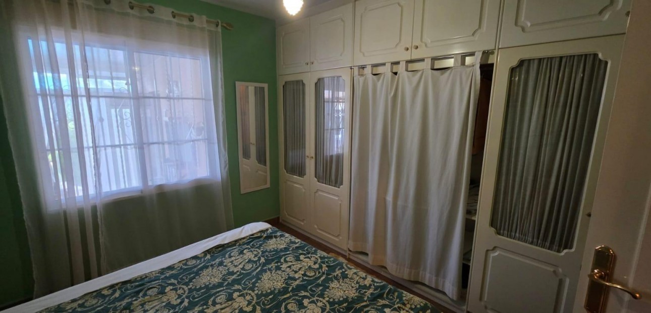 Venta - Bungalow -
Orihuela Costa - Lomas de Cabo Roig-Los Dolses