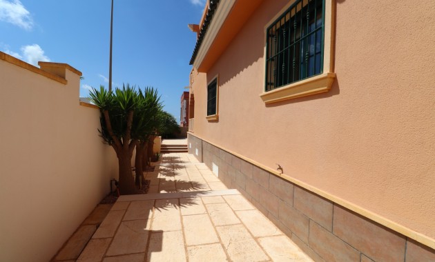 Venta - Detached Villa -
Ciudad Quesada - La Fiesta