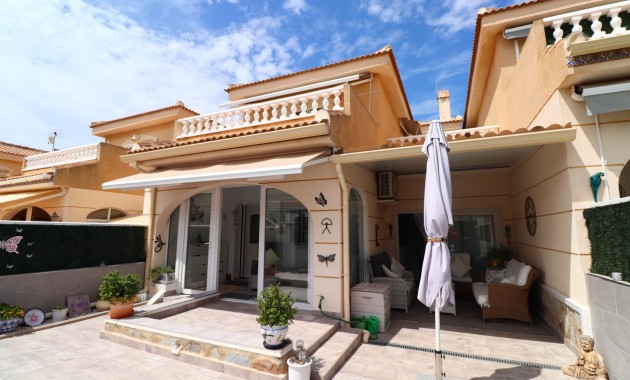 Venta - Adosado -
Benijofar - Monte Azul