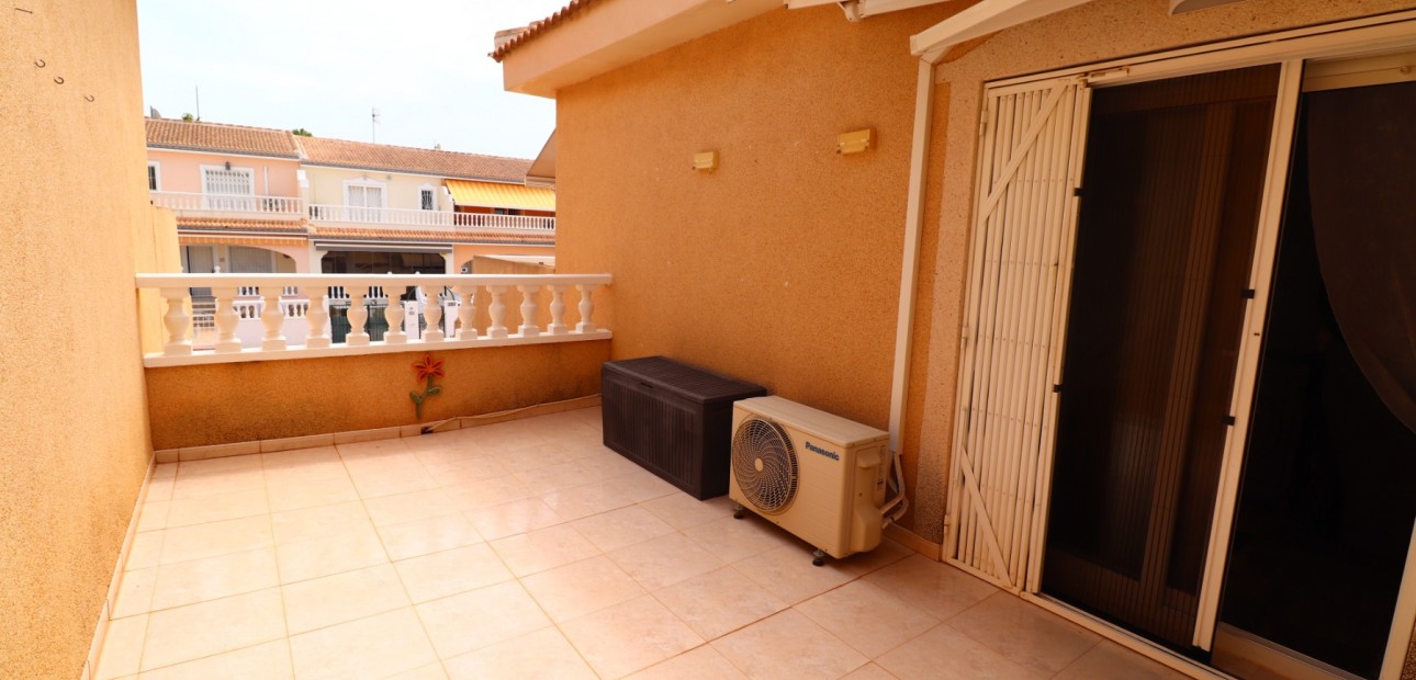 Venta - Adosado -
Benijofar - Monte Azul