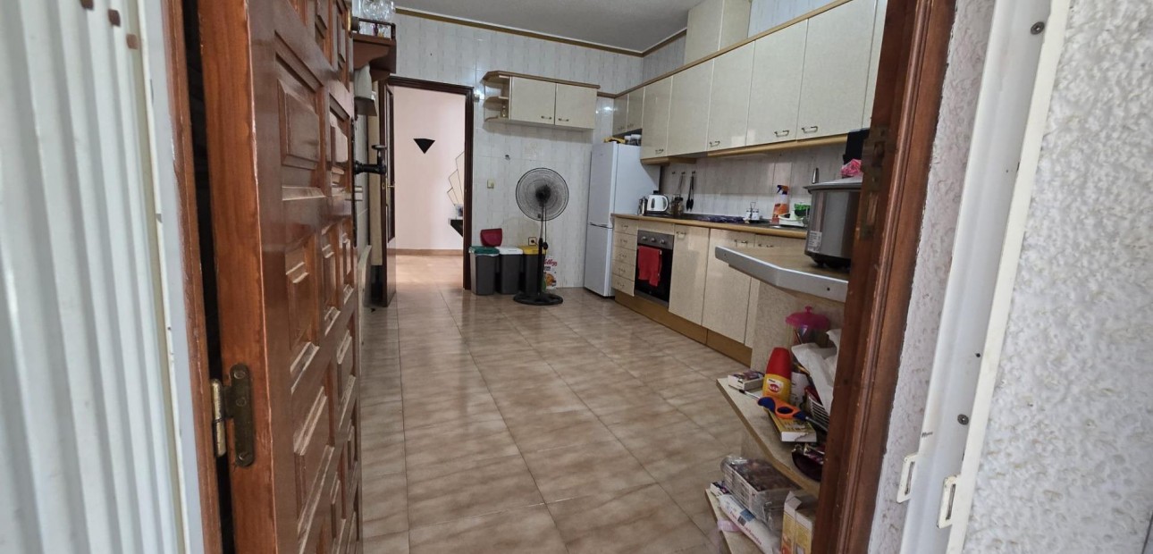 Venta - Villa -
Torrevieja - La Siesta - El Salado - Torreta